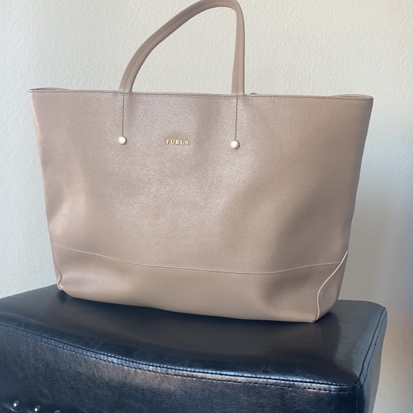 Furla tan tote bag - Picture 2 of 5